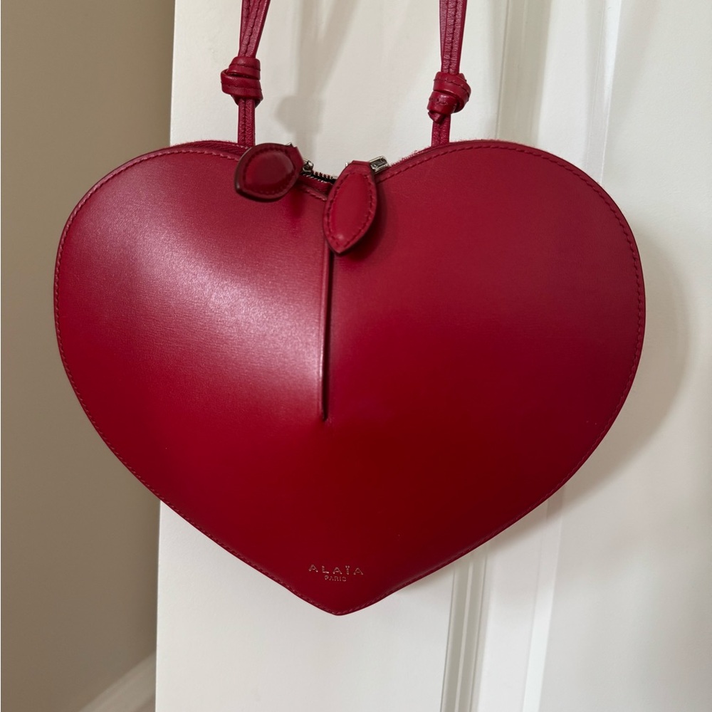 Alaia Red ‘Le Coeur’ Heart Bag - Picture 1 of 5